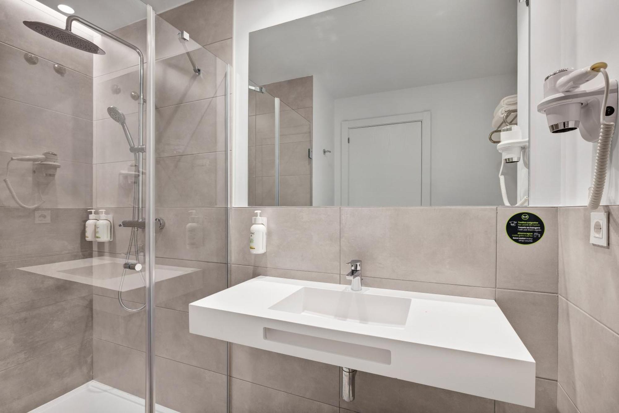 B&B Hotel Madrid Fuenlabrada Retail Park Luaran gambar
