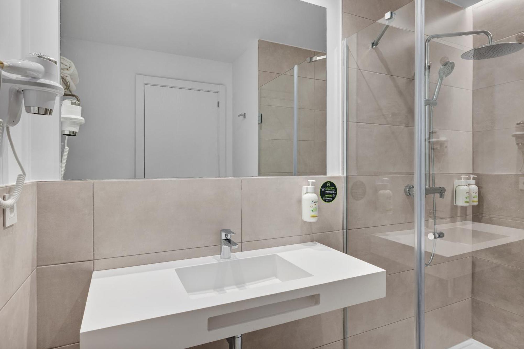 B&B Hotel Madrid Fuenlabrada Retail Park Luaran gambar